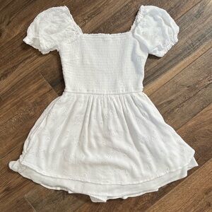 Hollister XS White Puff Sleeve Dress w shorts